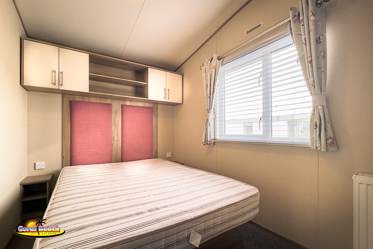  8 berth