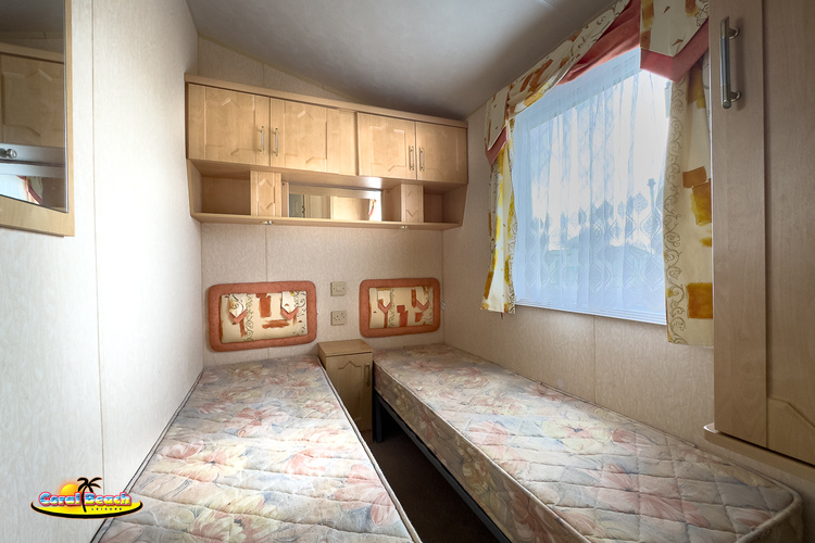 8 berth