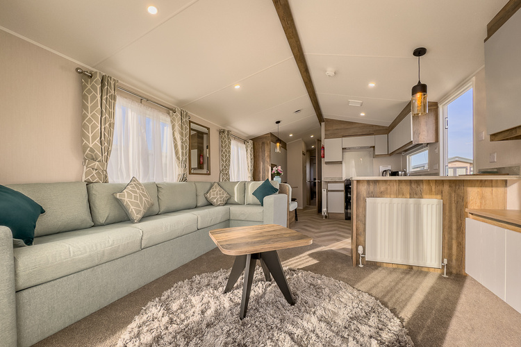 8 berth