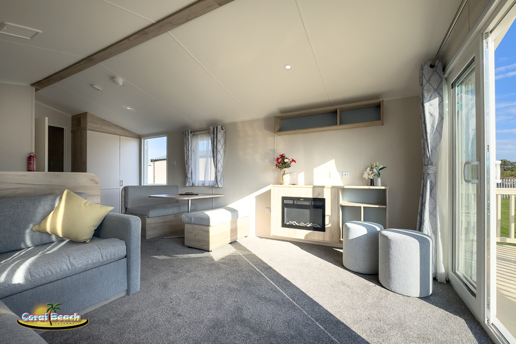 8 berth