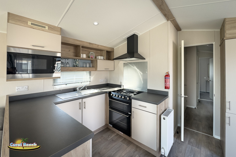 8 berth