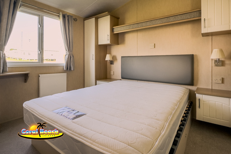 6 berth